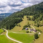 Enzian By Interhome דירה Arriach